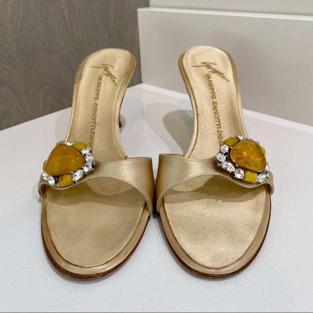 Vintage Giuseppe Heels